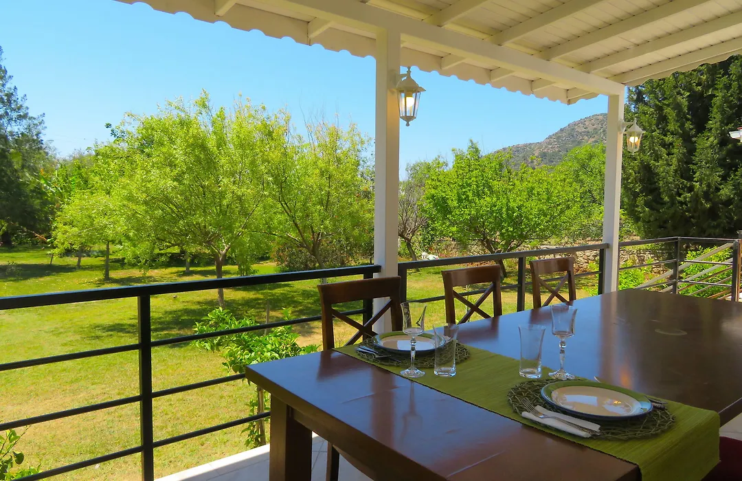 Villa White Apart-1
